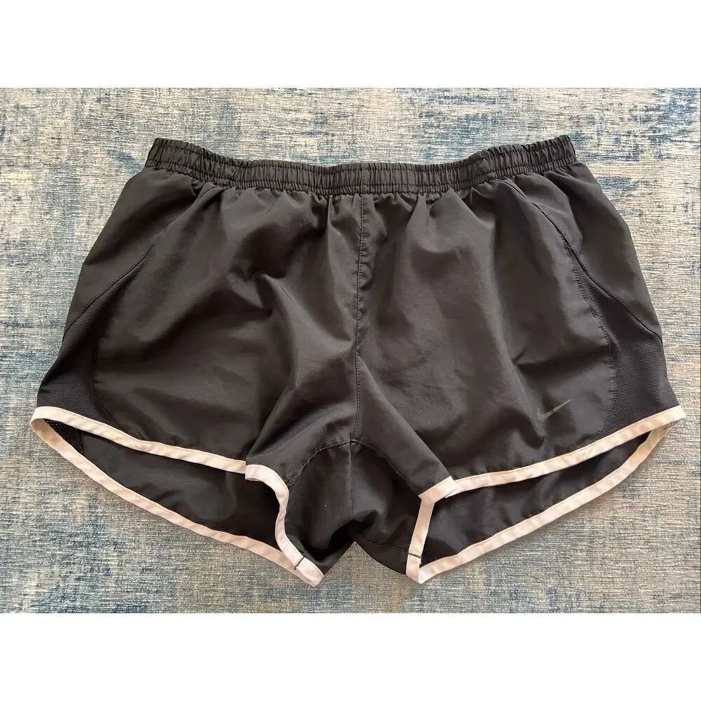 Nike Black White Dri Fit 5K Tempo Running Shorts Women's Medium
